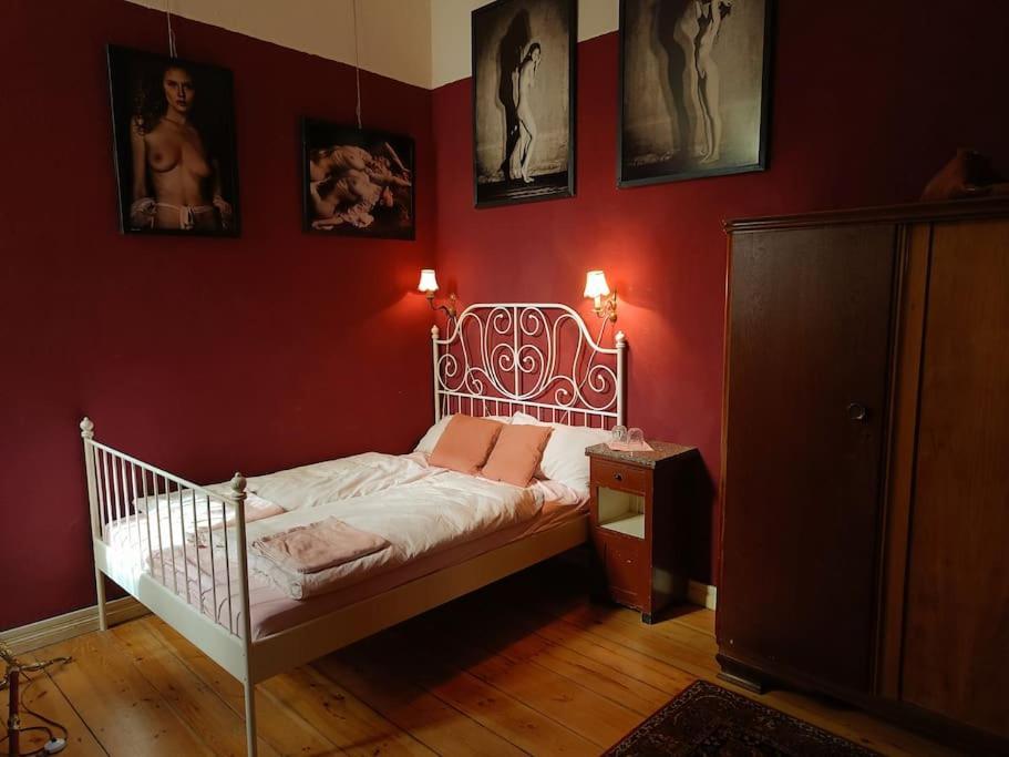 Schoeneberg Holiday Flat & Art Gallery Berlin Exterior photo